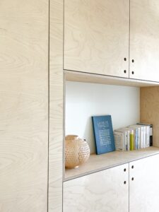 Bibliothèque d'un chantier à Préfaille