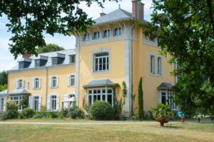 Patrimoine Saint-Michel-Chef-Chef menuiseries extérieur