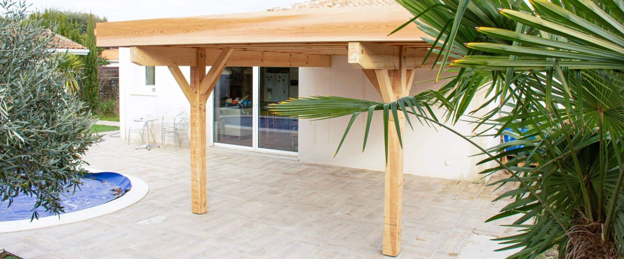 Carport en bois massif Saint-Michel-Chef-Chef