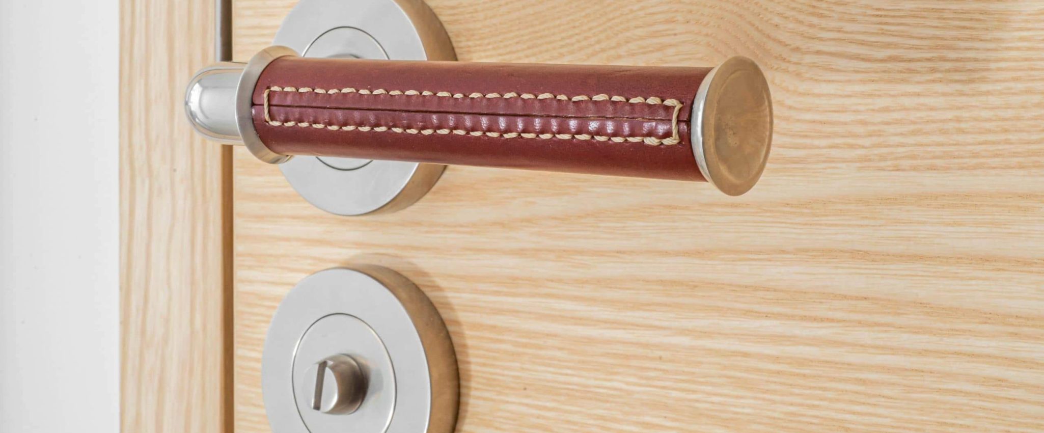 Poignée de porte menuiserie Préfailles