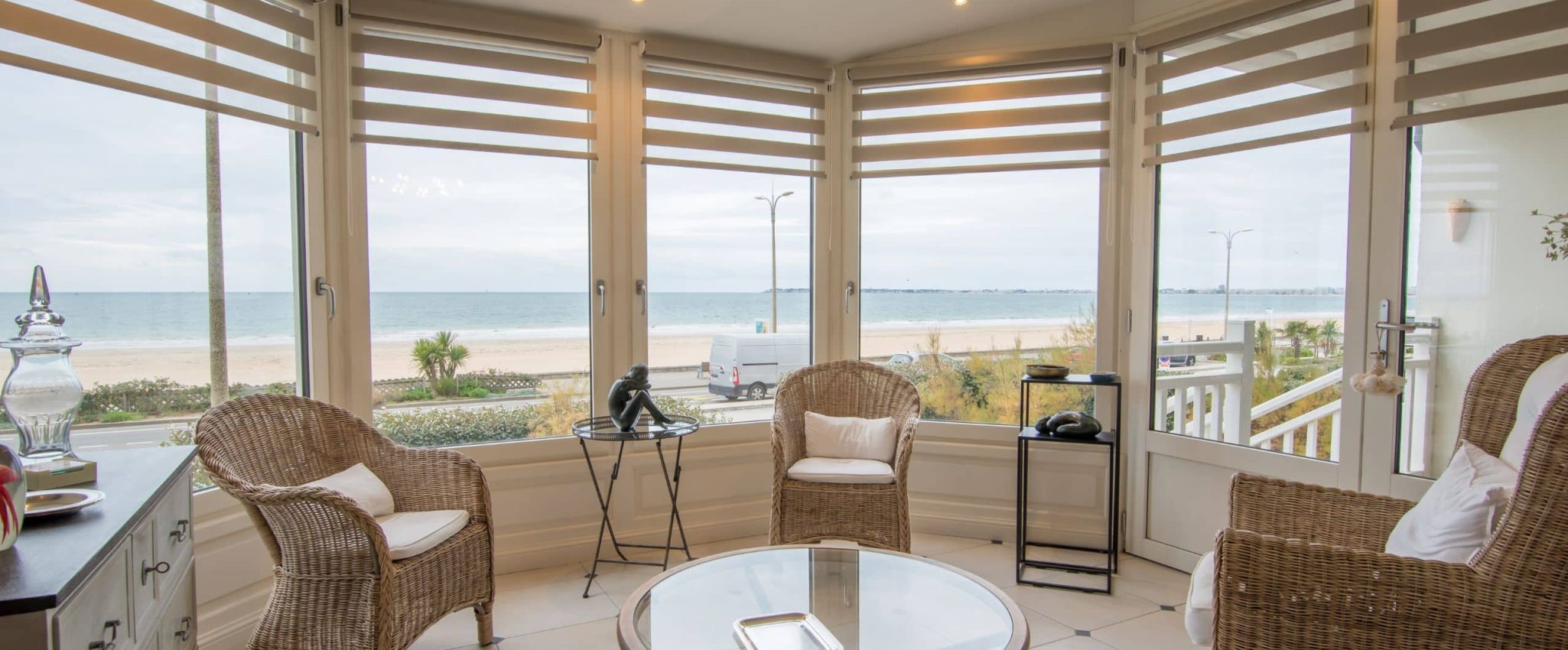 Bow-window Ateliers Mellerin ouverture menuiserie La Baule