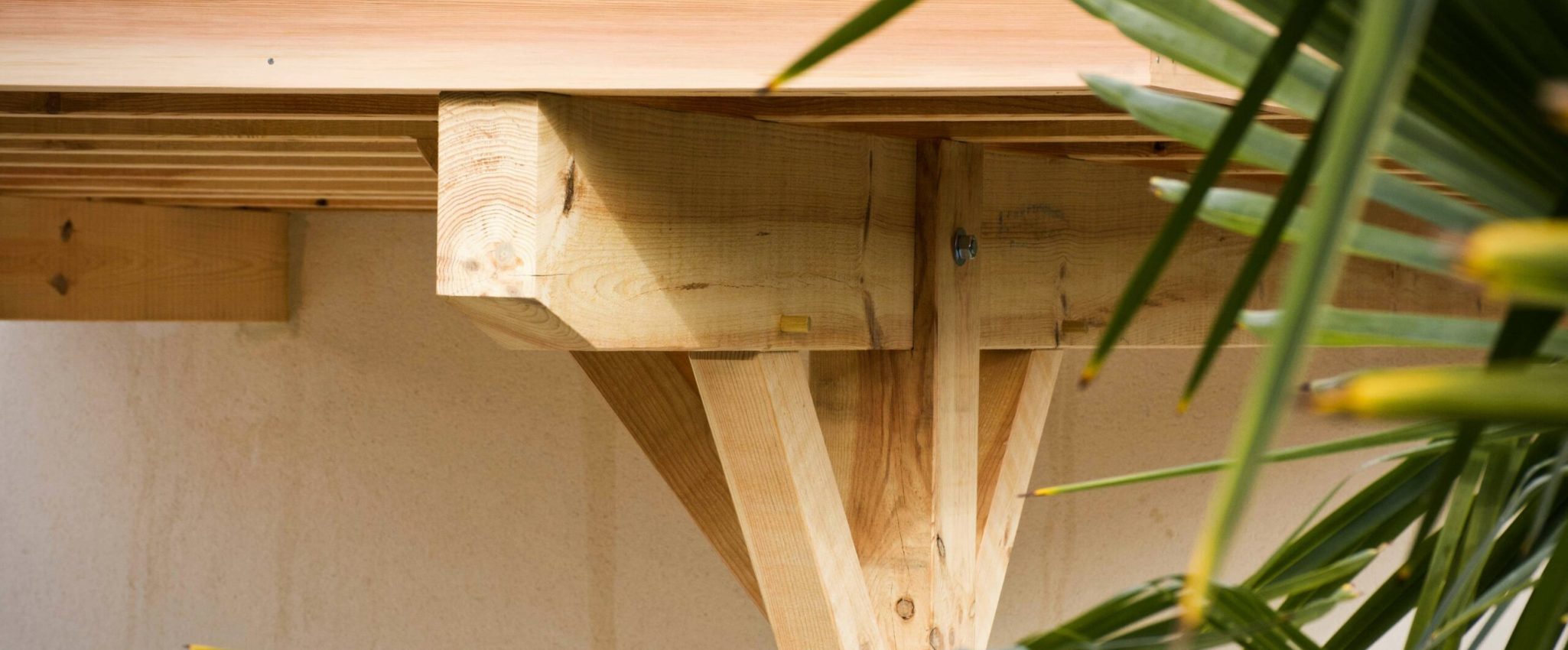 Charpente préau extérieur pour un chantier à Saint Brevin Les Pins